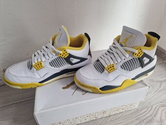 Prodám Pánské boty AIR JORDAN 4 RETRO - 2