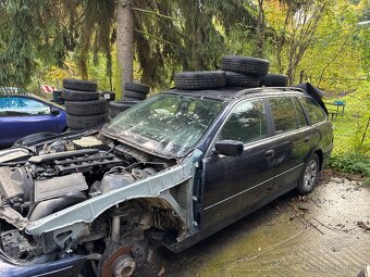 Bmw e39 520i 125kw - 2