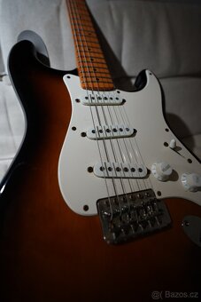Fender Squier Stratocaster Classic Vibe + Fender Champion 40 - 2
