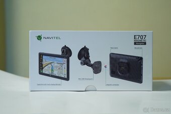 Navitel E707 - 2