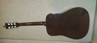 Akustická kytara - 2