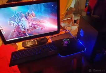 Gamer Neon PC s 23" Samsung LCD - 2