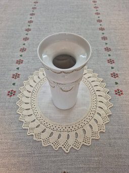 Váza porcelánová, starožitná - 2