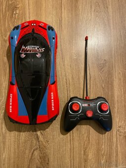 Spider-Man auto na dálkové ovládání. - 2