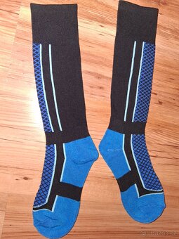 6 párů nových ponožek - 2