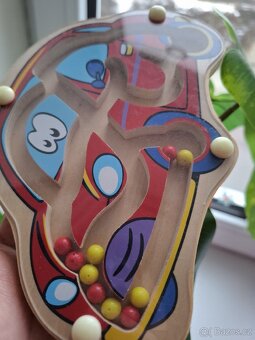 VIGA, Dřevěný kuličkový labyrint - auto - 2