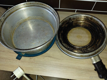 Retro remoska ,průměr 26cm - 2