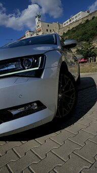 Škoda Superb III Combi 2018.12 , 1.6 TDI 88 kW - 2