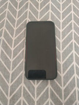 iPhone 13 - 2