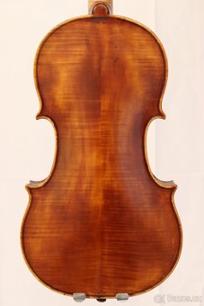 Housle - 2