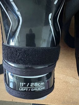 holení chrániče BAUER VAPOR X800 - 2
