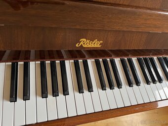Prodám piano Rösler - 2