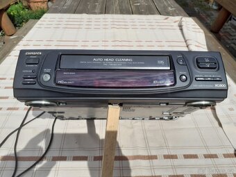 Videopřehrávač Aiwa - 2
