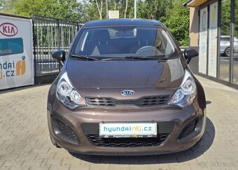 Kia Rio 1.4-1MAJITEL-SERVISOVÁNO-KLIMA - 2