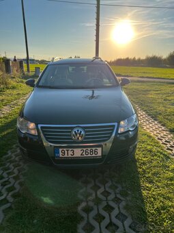 Volkswagen Passat - 2