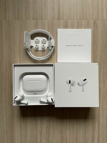 Airpods Pro (1. generace) - 2