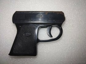 Poplašná/startovací pistole patrně z 50.let Československo - 2
