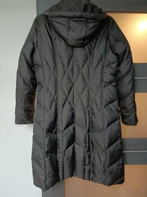 Černý zimní péřový kabát, vel. 38/40, Zn. CANDA - 2
