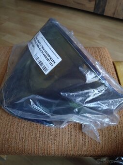 Iridiové plexi na helmu Caberg Flyon - 2