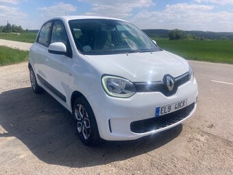 Renault Twingo ZE elektric 2022 32tis km 1.maj - 2