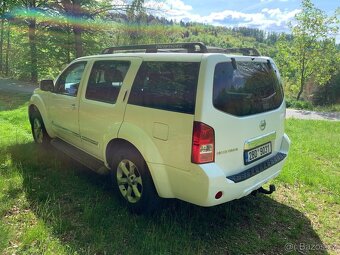 Nissan Pathfinder 3,0 dci 170 kw,r.v.10/2010 naj.210 tis.km - 2