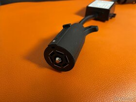 Prodám redukci z US na EU 7 Pin zásuvky přívěsu - 2