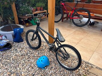 BMX - 2