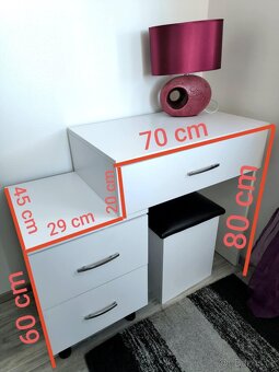 Stolek a taburet - 2