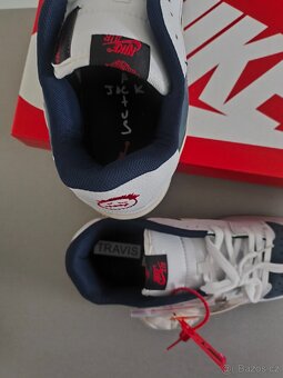 Jordan 1 low travis modré - 2