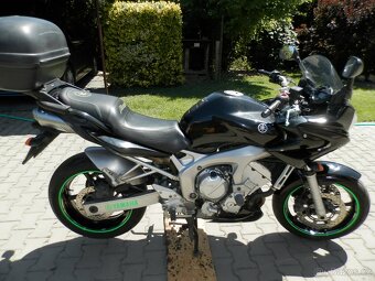 Yamaha Fazer 600 - 2