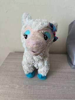 Tancujicí plyšová ovečka - 2