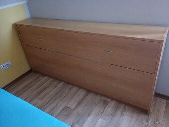 Pěkný velký peřiňák,komoda - 2