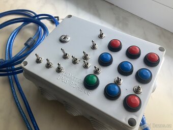 Button box - 2