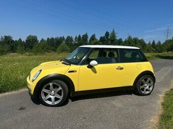 Mini Cooper R50 1.6, r.v. 2002, STK do 06/2027 - 2