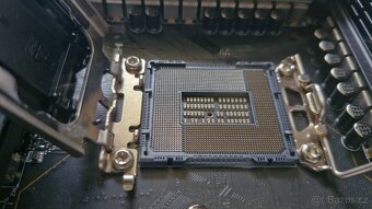 MSI MPG Z790 CARBON WIFI - 2