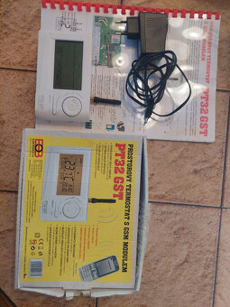 Prodám prostorový termostat PT32 GST - 2