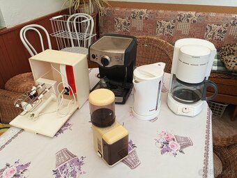 Retro domácí elektrospotřebiče - 2