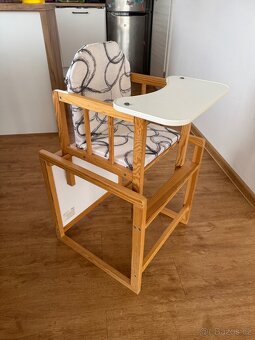 Dětská jídelní a multifunkční židlička - 2