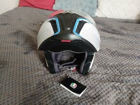 Helma AGV - 2