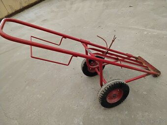 Vozík na 2 autogení láhve - 2