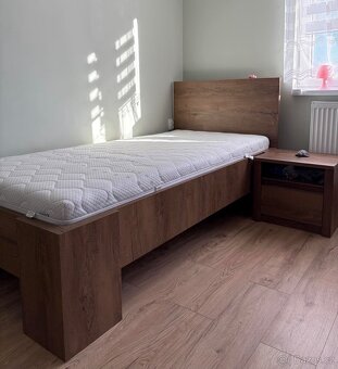 Postel s matraci 90x200 - 2