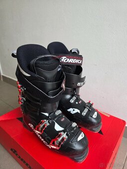 Lyžařské boty Nordica Speeedmachine 27/27,5 - 2