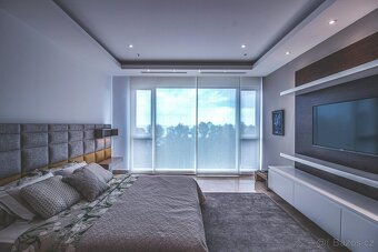 Moderní a prostorný byt 3+kk s garážovým stáním v prestižní  - 2