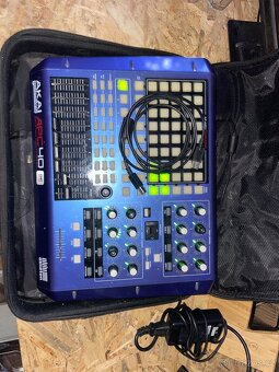 Akai APC40 SE (blue) - 2