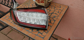 ford edge zadní světlo - 2