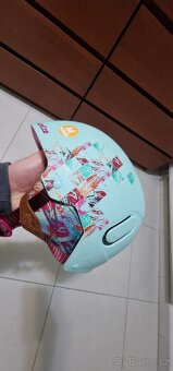 Lyzarska helma, vel. M Junior 53-56cm - 2