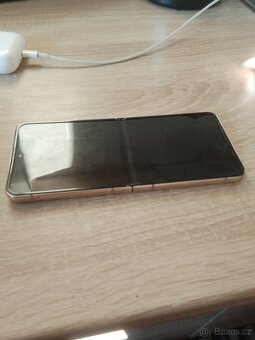 Prodám Samsung flip 4 - 2