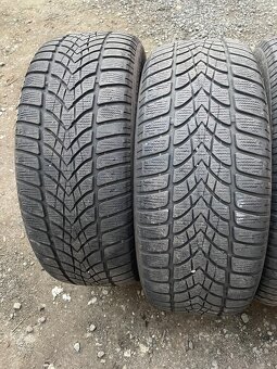 205/55/16 zimní dunlop - 2