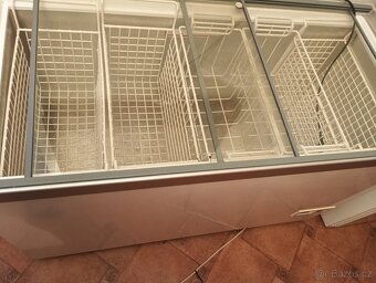 Prosklený mrazák - 2