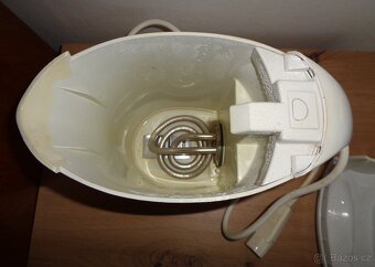 Rychlovarné konvice nabízím: - 2